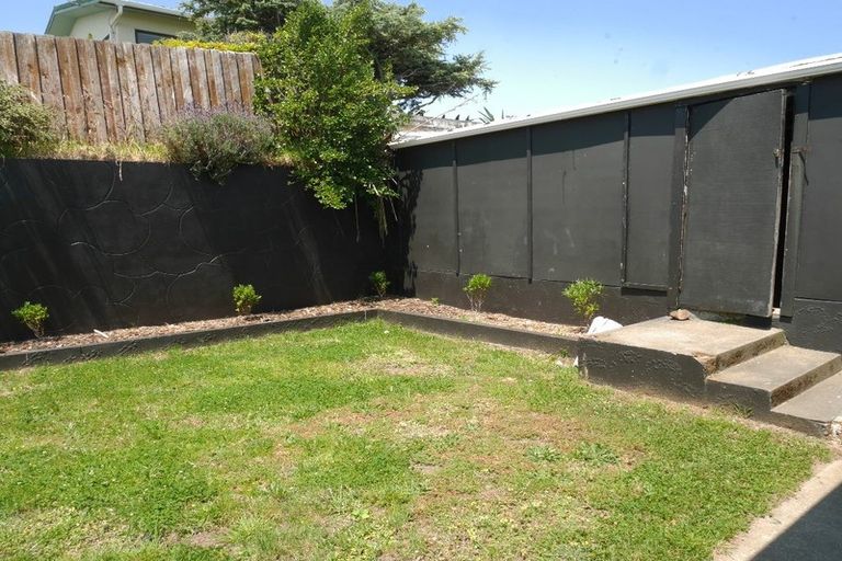 Photo of property in 1 Toru Road, Paraparaumu Beach, Paraparaumu, 5032