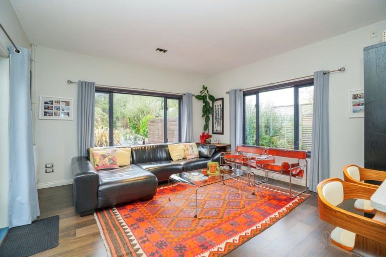 Photo of property in 21 Allan Street, Otatara, Invercargill, 9879