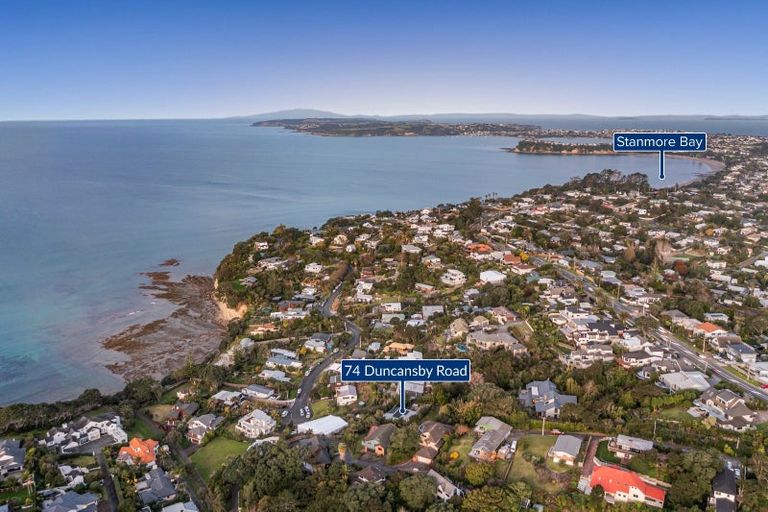 Photo of property in 74 Duncansby Road, Stanmore Bay, Whangaparaoa, 0932