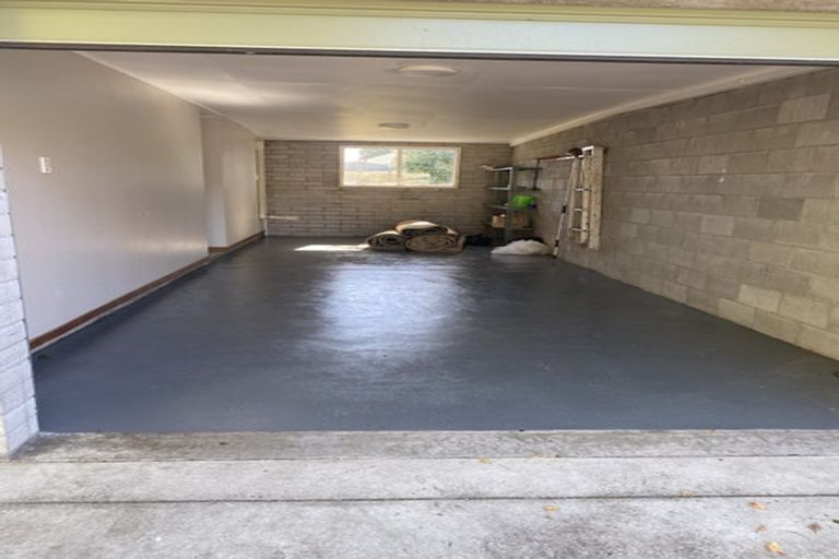 Photo of property in 14 Gibson Drive, Hornby, Christchurch, 8042