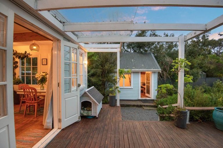 Photo of property in 92 Beach Road, Long Beach, Port Chalmers, 9081