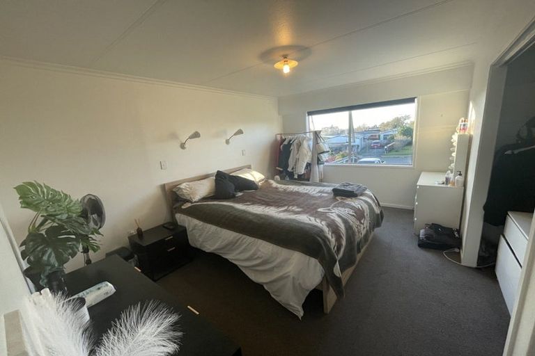 Photo of property in 7 Titoki Place, Inglewood, 4330