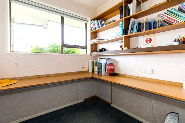 Photo of property in 12 Oakleigh Crescent, Oamaru North, Oamaru, 9400