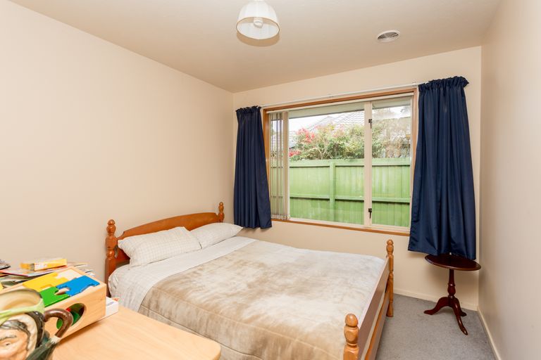 Photo of property in 14 Cataluna Place, Hei Hei, Christchurch, 8042