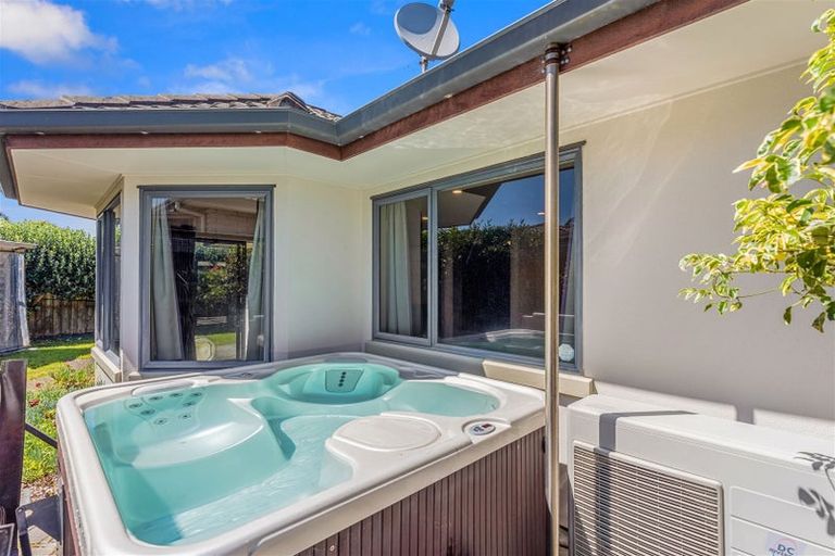 Photo of property in 25 Nautilus Drive, Papamoa Beach, Papamoa, 3118