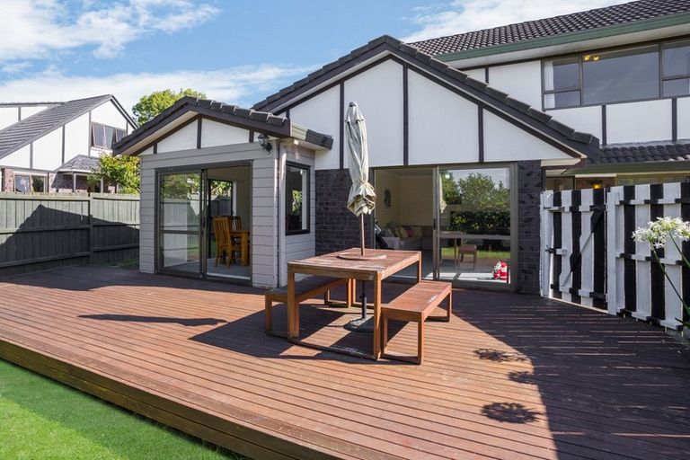 Photo of property in 18 Galloway Crescent, Farm Cove, Auckland, 2012