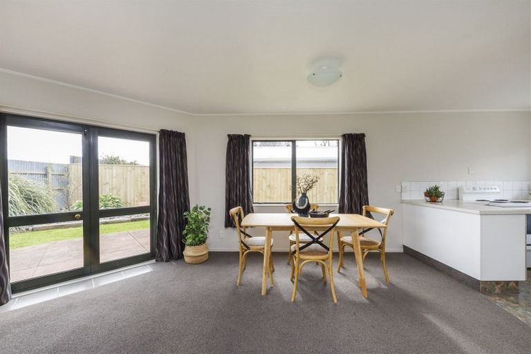 Photo of property in 8a Millar Street, Terrace End, Palmerston North, 4410