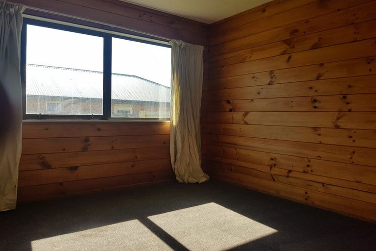 Photo of property in 17 Centennial Avenue, Riccarton, Christchurch, 8041