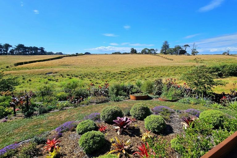 Photo of property in 6c Goble Road, Clarks Beach, Pukekohe, 2679