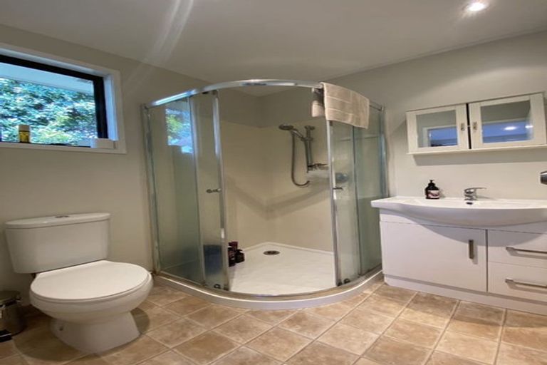 Photo of property in 2/1 Mcintyre Road, Mangere Bridge, Auckland, 2022