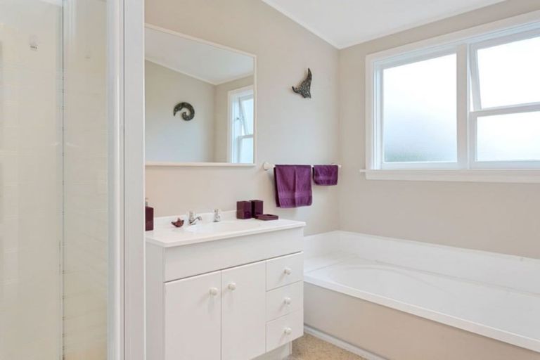 Photo of property in 9 Horsley Down Road, Hawarden, 7385