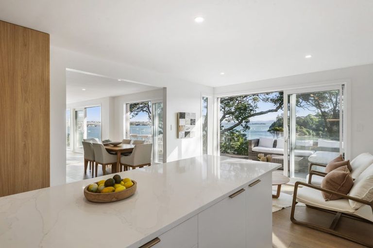 Photo of property in 5/30 Clarence Road, Northcote Point, Auckland, 0627