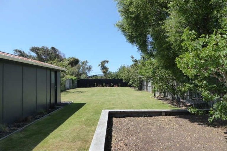 Photo of property in 341 Estuary Road, South New Brighton, Christchurch, 8062