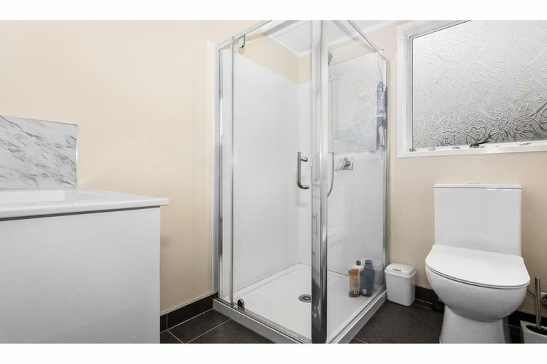 Photo of property in 6 Narada Place, Papatoetoe, Auckland, 2025