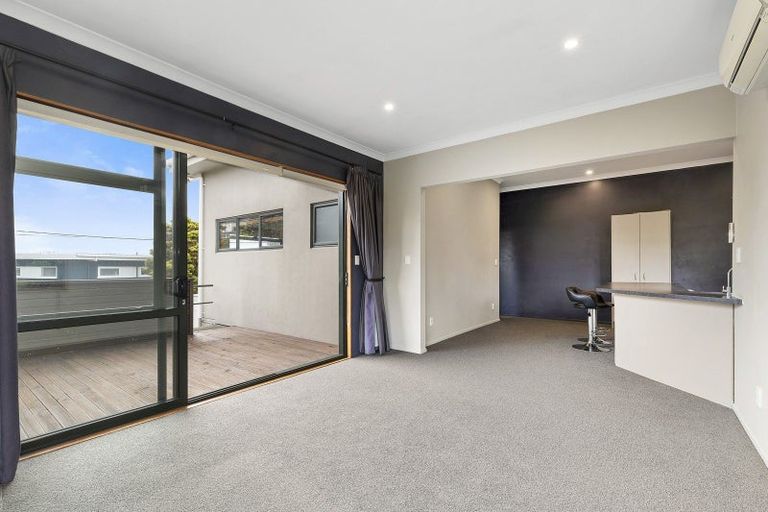 Photo of property in 40 Seatoun Heights Road, Seatoun, Wellington, 6022