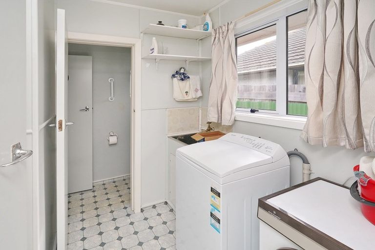 Photo of property in 44 Rowses Road, Aranui, Christchurch, 8061