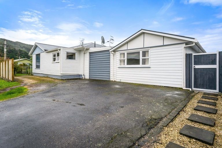 Photo of property in 2 Konini Street, Wainuiomata, Lower Hutt, 5014