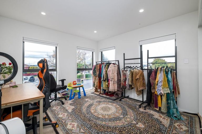 Photo of property in 31 Huia Road, Papatoetoe, Auckland, 2025