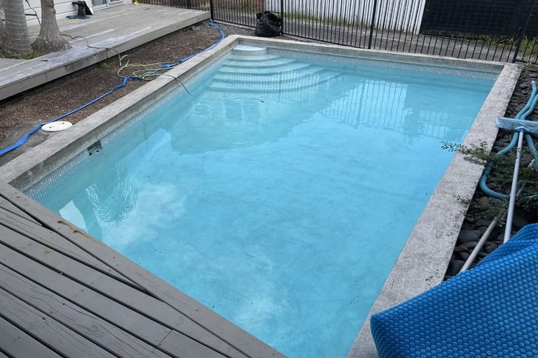 Photo of property in 29 Becroft Drive, Forrest Hill, Auckland, 0620