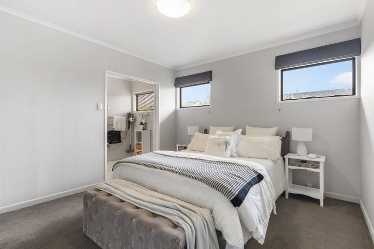 Photo of property in 1/15 Quebec Road, Milford, Auckland, 0620