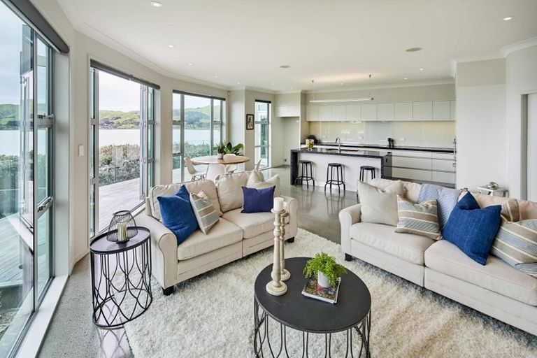 Photo of property in 41 The Masthead, Whitby, Porirua, 5024