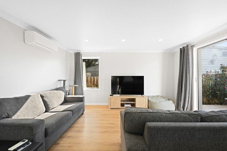 Photo of property in 52a Tuhikaramea Road, Dinsdale, Hamilton, 3204