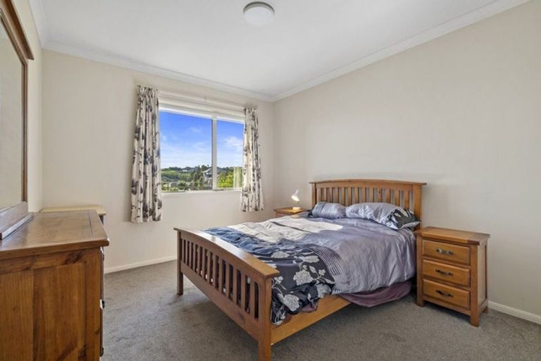 Photo of property in 8 Utopia Park Heights, Welcome Bay, Tauranga, 3112