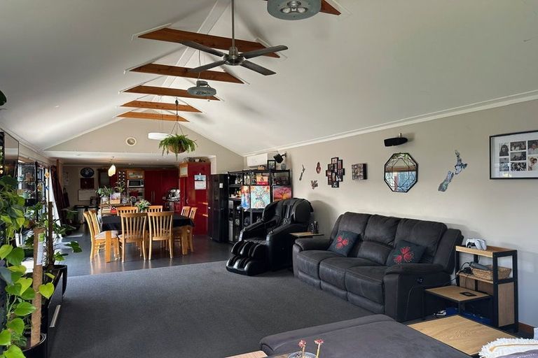 Photo of property in 36 Fitzroy Road, Fitzroy, New Plymouth, 4312