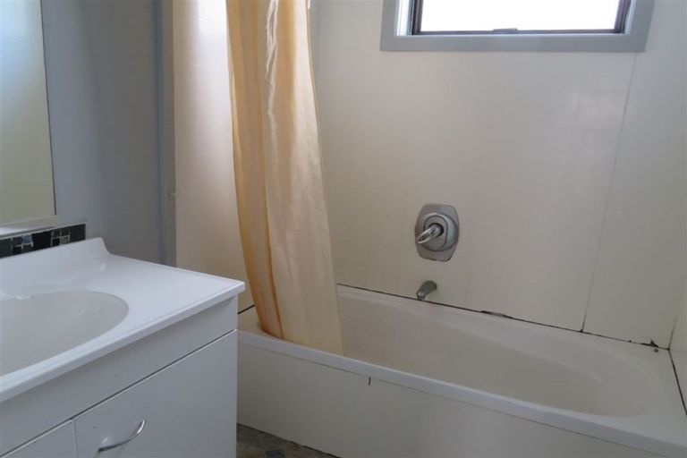 Photo of property in 100 Prices Avenue, Thames, 3500