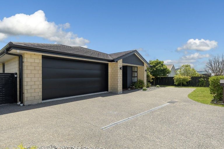 Photo of property in 12 Materawaho Way, Pyes Pa, Tauranga, 3112