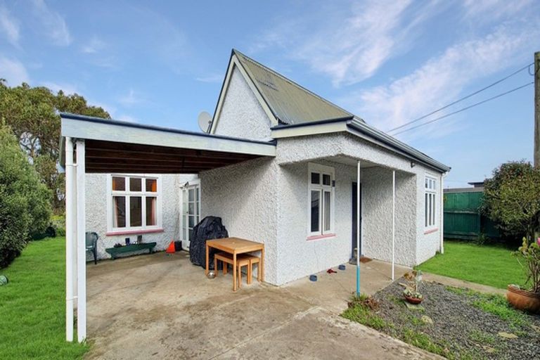 Photo of property in 22 Criterion Street, Bulls, 4818