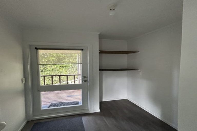 Photo of property in 34a Severn Street, Island Bay, Wellington, 6023