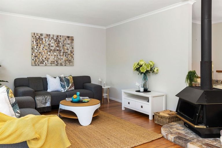 Photo of property in 6 Mckenzie Avenue, Arkles Bay, Whangaparaoa, 0932