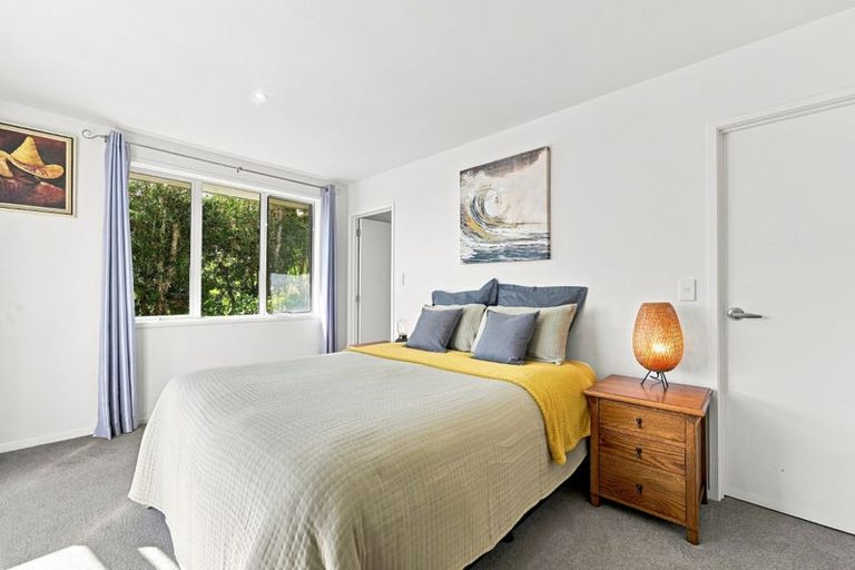 Photo of property in 136 Pinchgut Road, Kaukapakapa, 0873