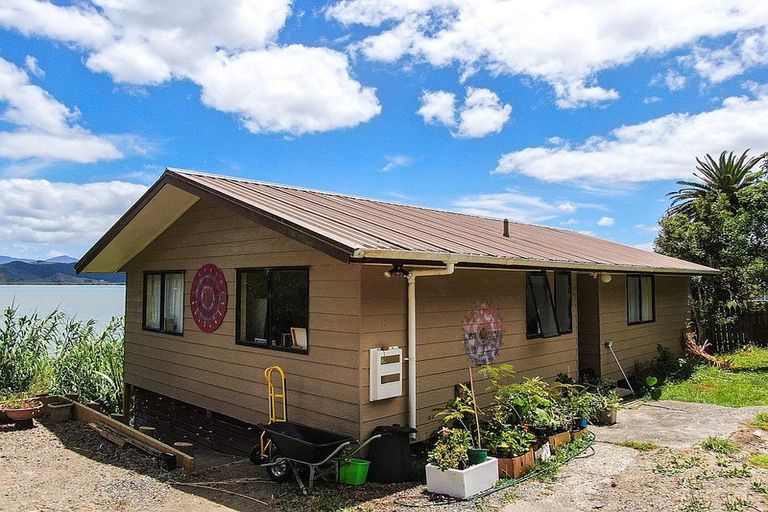 Photo of property in 37 Parnell Street, Rawene, Kaikohe, 0473