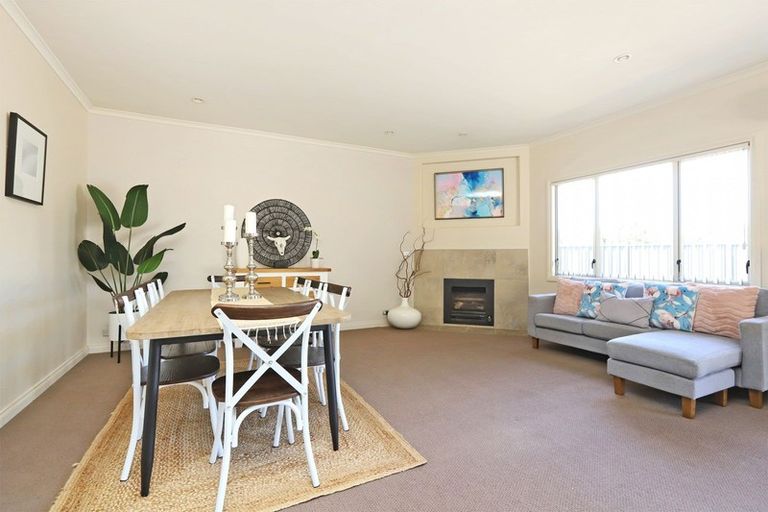 Photo of property in 8 Syrah Place, Greenmeadows, Napier, 4112