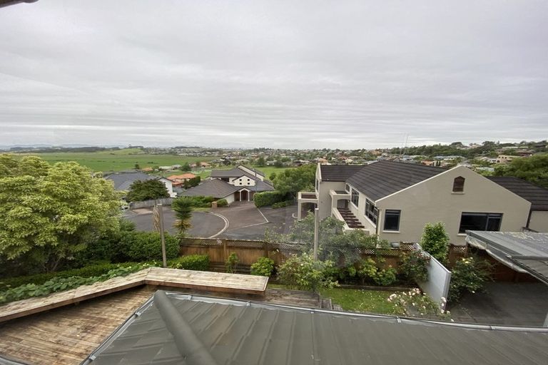 Photo of property in 43 Greenfield Drive, Western Heights, Hamilton, 3200