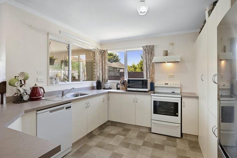 Photo of property in 1 Wrantage Street, Westown, New Plymouth, 4310