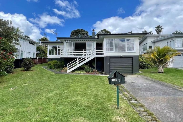 Photo of property in 52 Newhaven Terrace, Mairangi Bay, Auckland, 0630