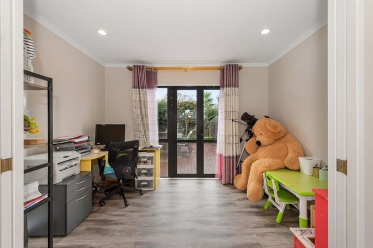 Photo of property in 47 Nielsen Gardens, Rototuna, Hamilton, 3210