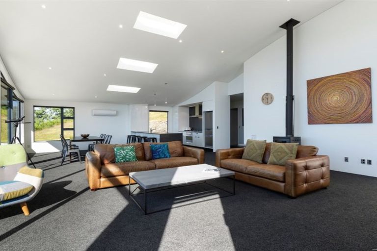 Photo of property in 9 Vanda Place, Fernhill, Queenstown, 9300