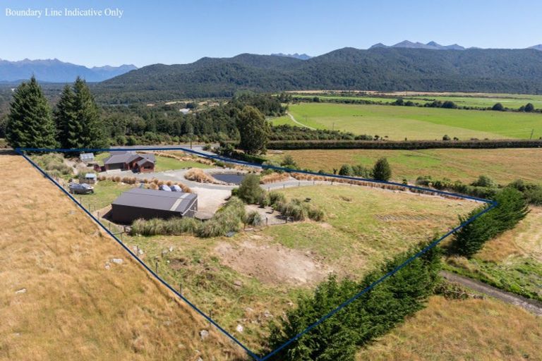 Photo of property in 787a Manapouri-te Anau Highway, Te Anau, 9679