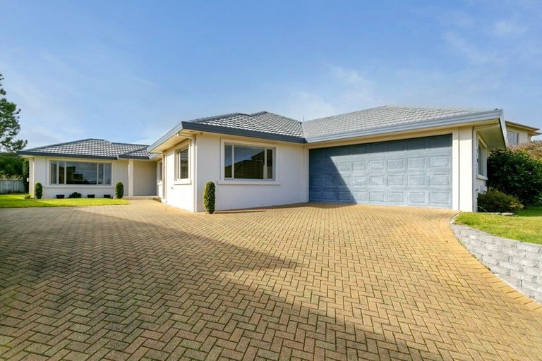 Photo of property in 11 Birchwood Lane, Hilltop, Taupo, 3330