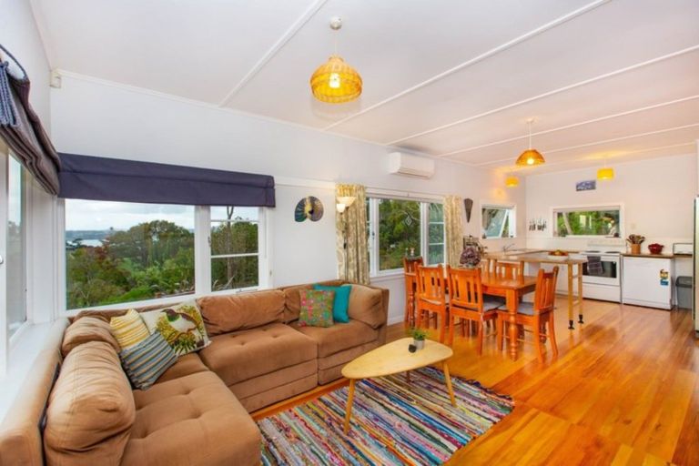 Photo of property in 16 Cornwall Road, Raglan, 3295