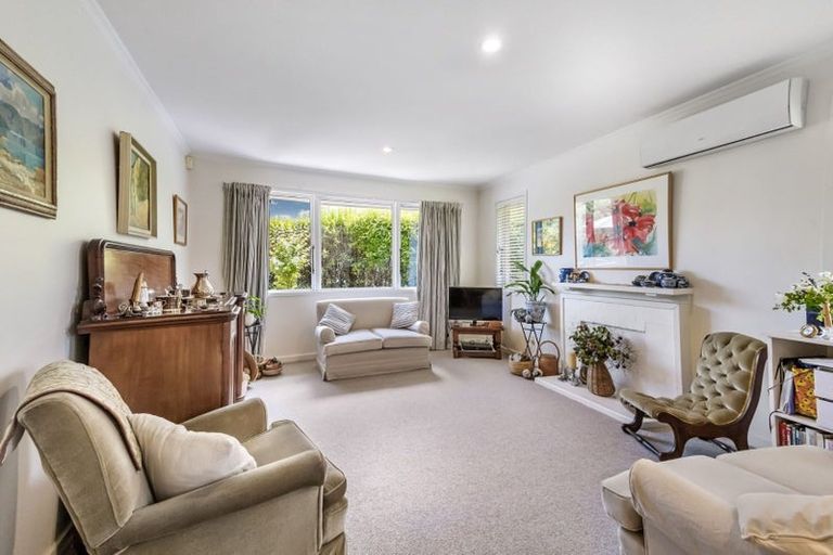 Photo of property in 2/188 Clyde Road, Burnside, Christchurch, 8053