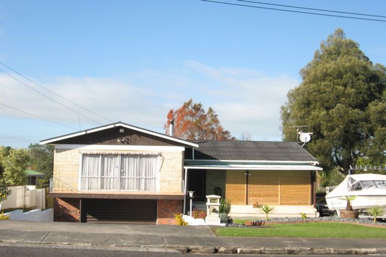 Photo of property in 3c Kelvyn Grove, Hillpark, Auckland, 2102