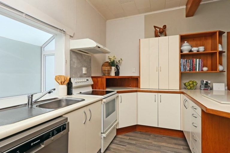 Photo of property in 502 Lascelles Street, Saint Leonards, Hastings, 4120