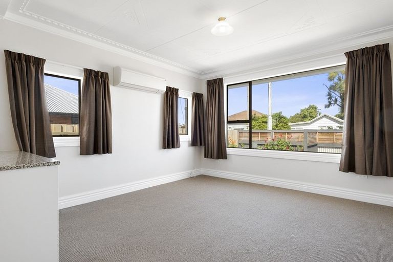 Photo of property in 146 Melbourne Street, South Dunedin, Dunedin, 9012