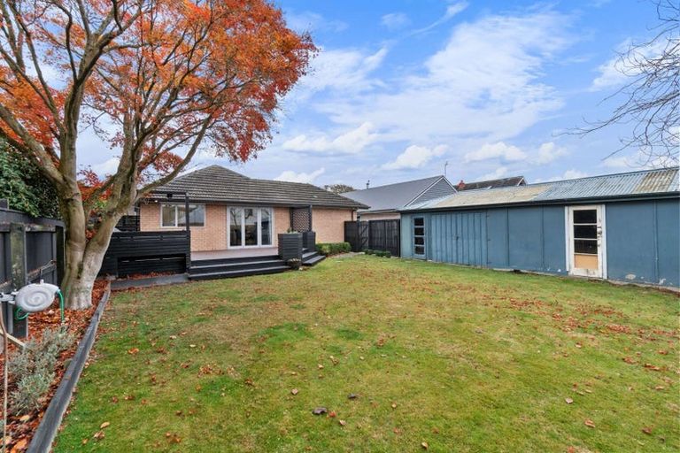 Photo of property in 14 Hudson Street, Bryndwr, Christchurch, 8053