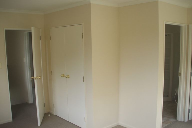 Photo of property in 13/61 The Avenue, Albany, Auckland, 0632